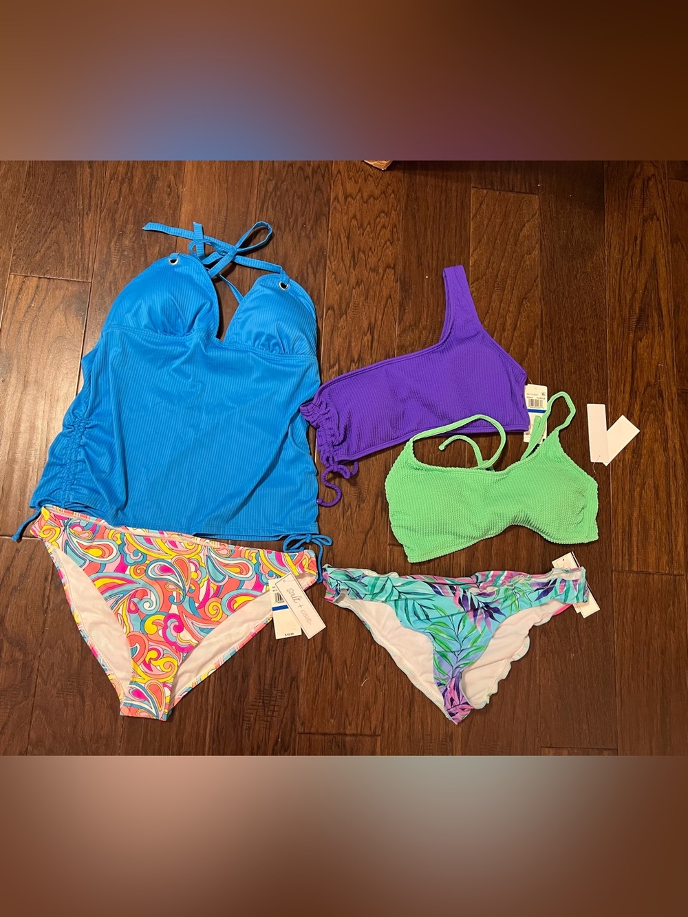 Lot of 5 Pieces Salt + Cove 
Swimwear Mix & Match XL 
New  MSRP $115 XLP2